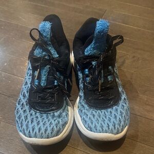 Children’s Under Armour Curry Flow 9 Sesame Street Cookie Monster Sneakers